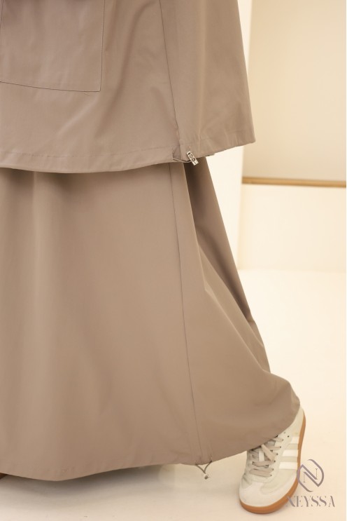 Ensemble femme taupe tissu hydrofuge, veste + jupe oversize