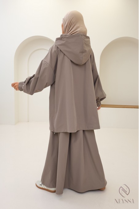 Ensemble femme taupe tissu hydrofuge, veste + jupe oversize