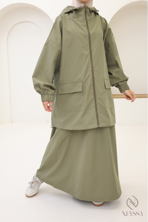 Women's 2-piece set, zip-up hooded jacket and loose skirt