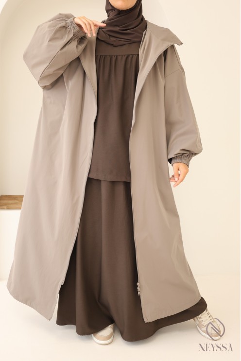 Long hooded parka, water-repellent and suitable for hijabi