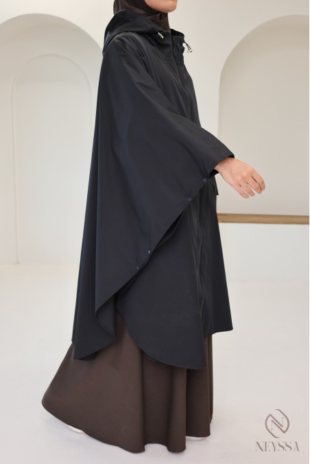 Oversized water-repellent black poncho, ideal for jilbab, fall 2025
