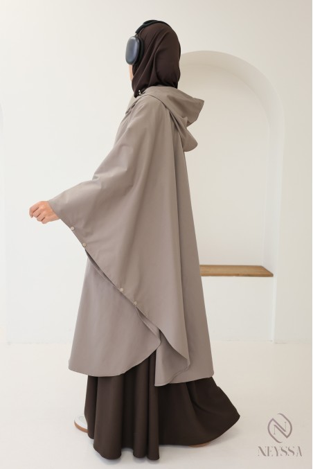 Large water-repellent taupe poncho with hood and zip fastening