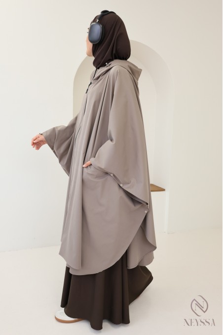 Large water-repellent taupe poncho with hood and zip fastening