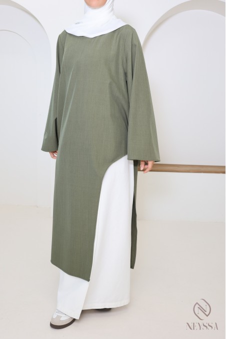 Tunique mastoura pour femme musulmane, parfaite pour tous les jours.