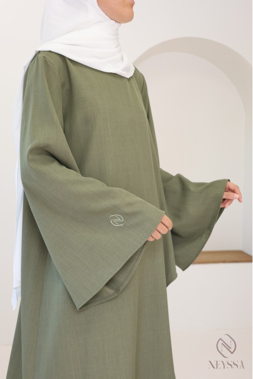 Mastoura tunic for Muslim women, perfect for everyday wear.