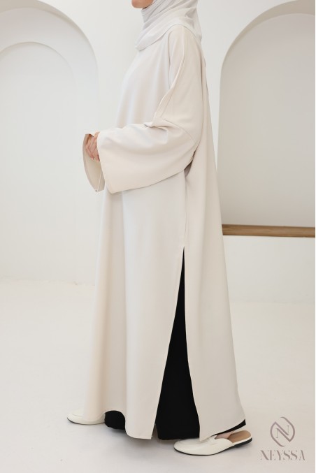 Tunique mastoura pour femme musulmane, parfaite pour tous les jours.