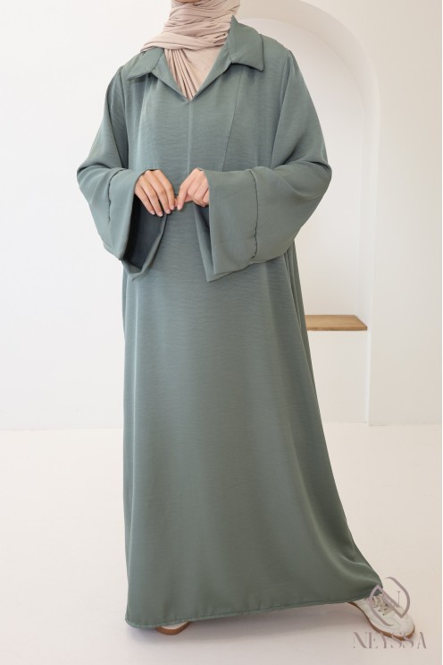 Long abaya for hijabi women, flowing fabric, shirt collar with pockets
