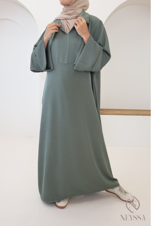 Long abaya for hijabi women, flowing fabric, shirt collar with pockets