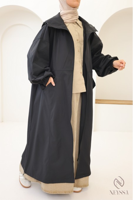 Parka longue style sportwear tissu coupe vent, à capuche femme hijabi