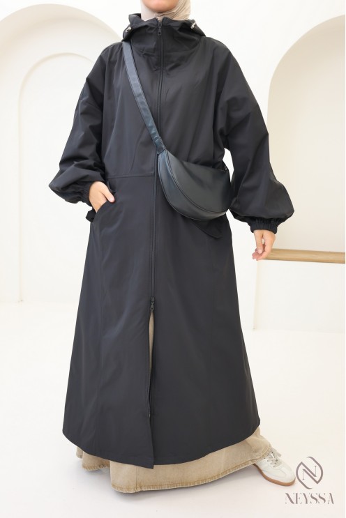 Long sportswear-style parka in windproof fabric with a hood for hijabi