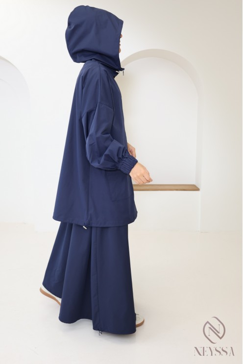 2-teiliges Set mit blauer Windjacke für modebewusste Hijabi-Frauen