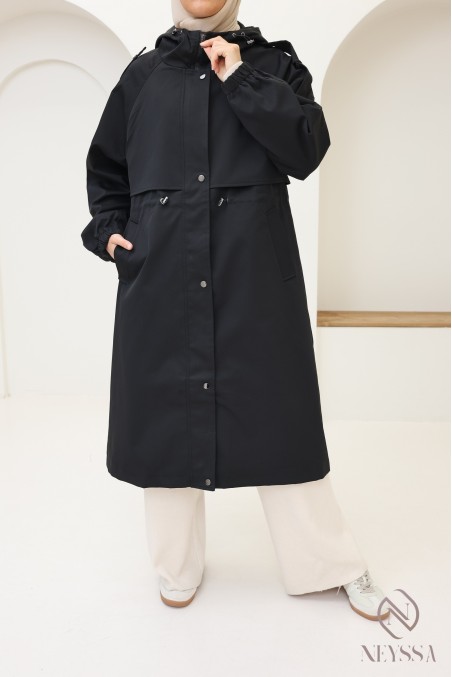 Long parka-style jacket, modern chic cut for hijabi women