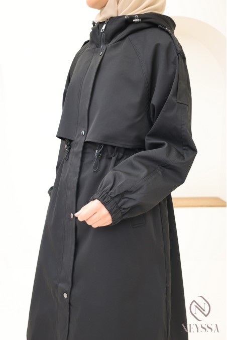 Long parka-style jacket, modern chic cut for hijabi women