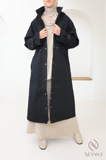 Women's long black parka jacket with hood and water-repellent fabric