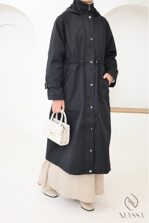 Women's long black parka jacket with hood and water-repellent fabric