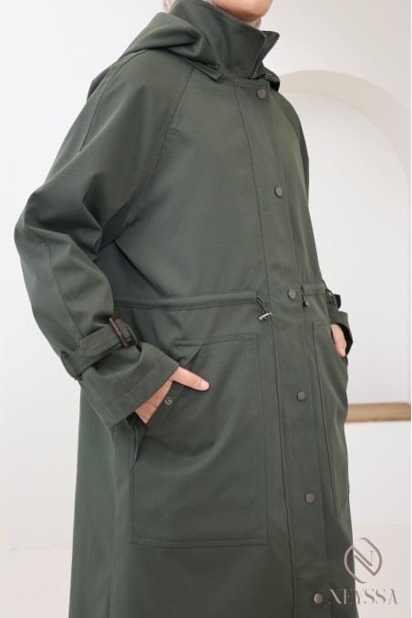 Long khaki parka-style jacket for hijabi women, with hood