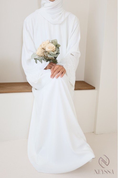 Dubai bridal abaya, hooded cape with nidah underdress