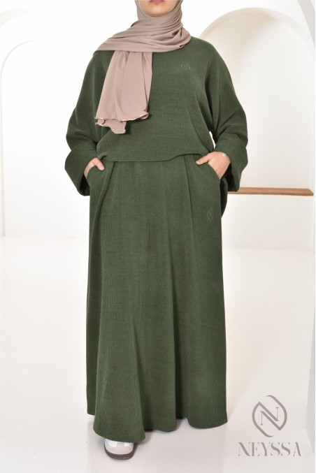 Ensemble verschleierte Frau Rock aus khakifarbenem Cord, modest fashion