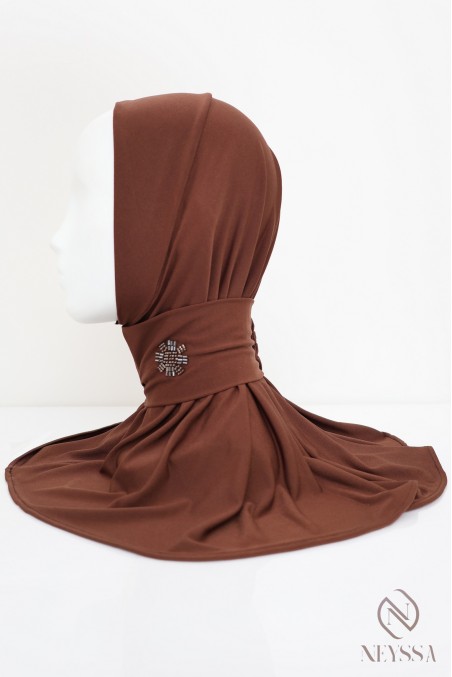 Hijab-Kapuze mit Knöpfen aus Premium-Jersey, mit Perlenmuster