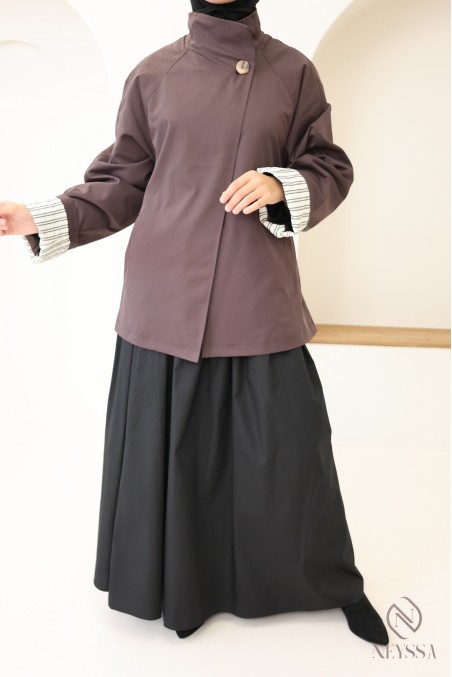 Women's mid-length rosy brown trench coat with integrated belt