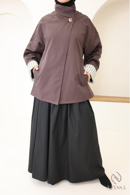 Women's mid-length rosy brown trench coat with integrated belt