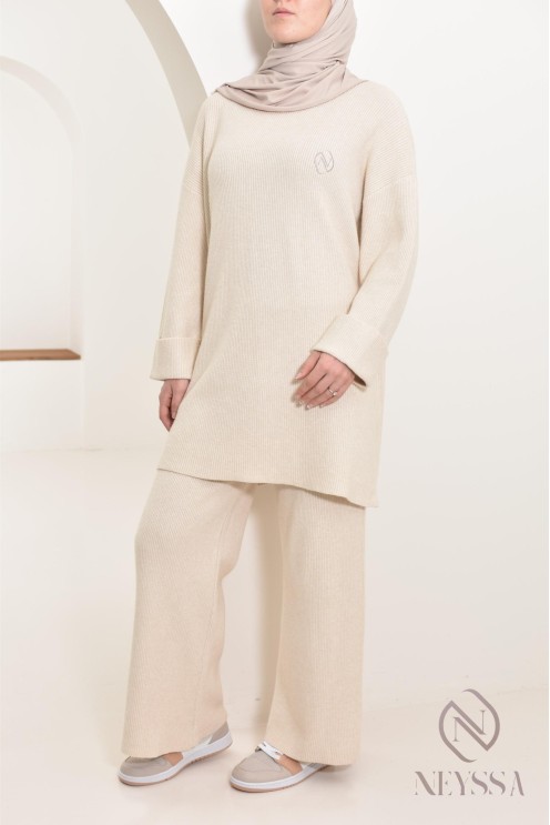 beigefarbenes Strickset Pullover mit Hose für Hijabi Neyssa Confection