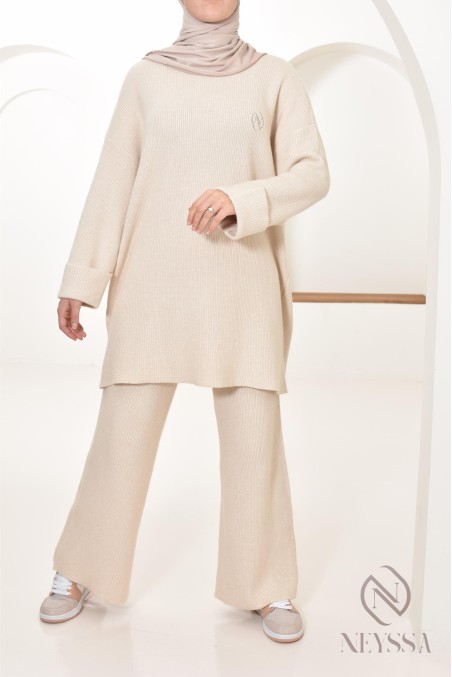 beigefarbenes Strickset Pullover mit Hose für Hijabi Neyssa Confection