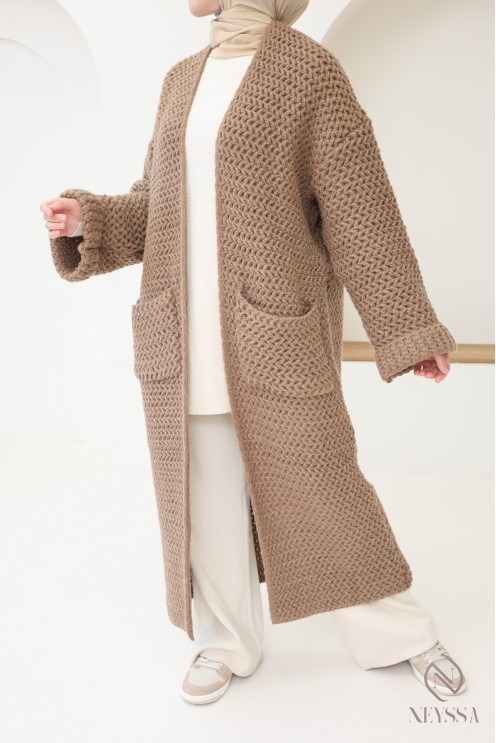 Maxi Lange Strickweste in Taupe für Hijabi-Frauen, für den Herbst