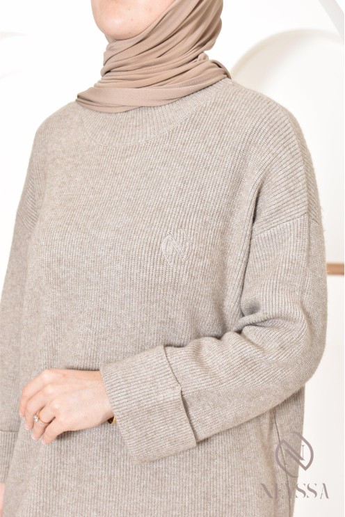 Modern 2-piece hijabi set, sweater with knit pants Neyssa