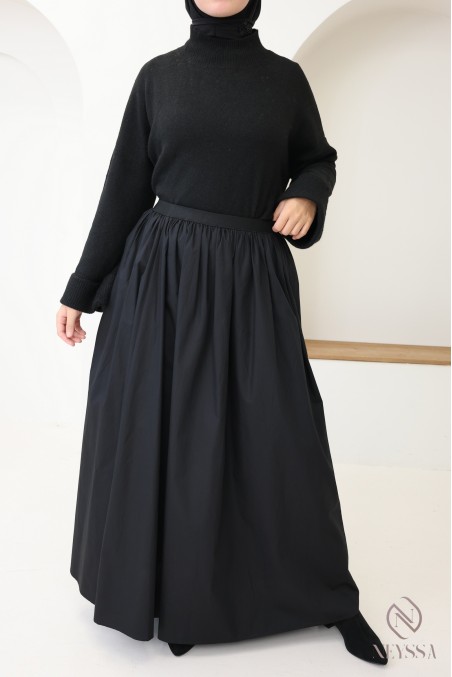 Long flared cotton skirt for women who wear hijabs