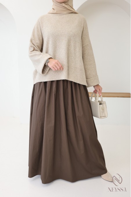 Long flared cotton skirt for women who wear hijabs