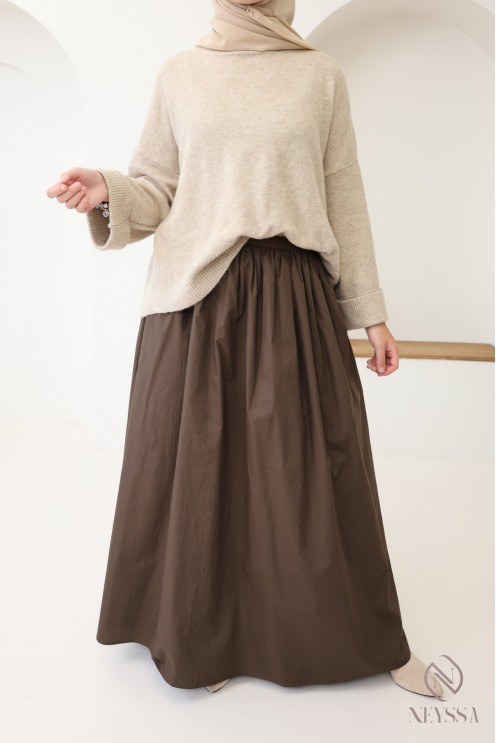 Long flared cotton skirt for women who wear hijabs