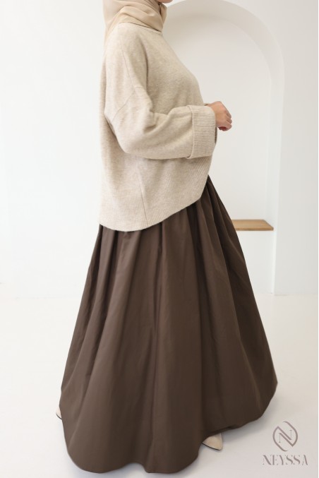Long flared cotton skirt for women who wear hijabs