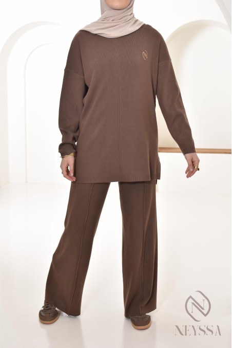 2-piece woven knit sweater and pants set, Neyssa Confection