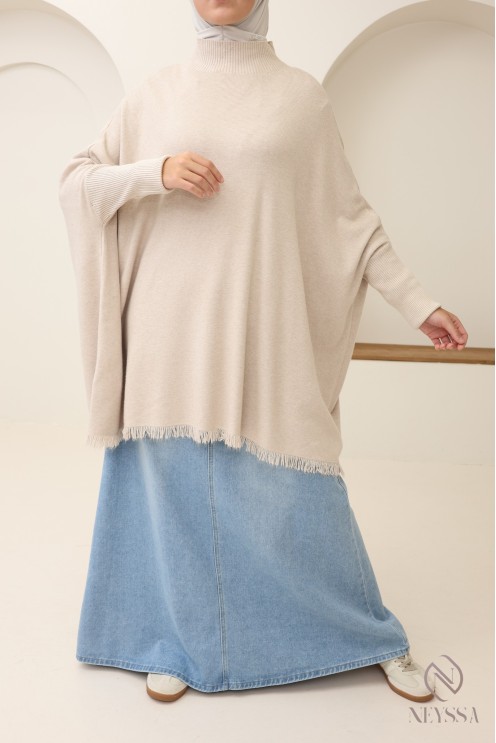 Mittellanger Strickpullover mit Stehkragen und Fransen für Hijabi