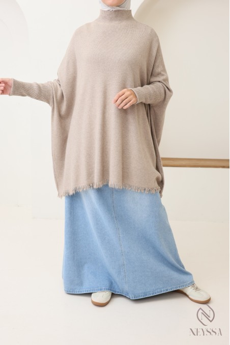 Mid-length fringed turtleneck knit sweater for hijabi women