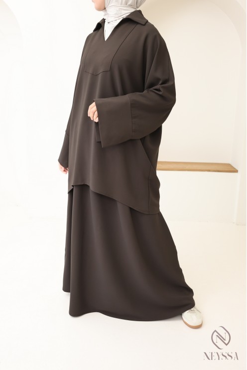 Brown women's set with blouse and elastic waist skirt