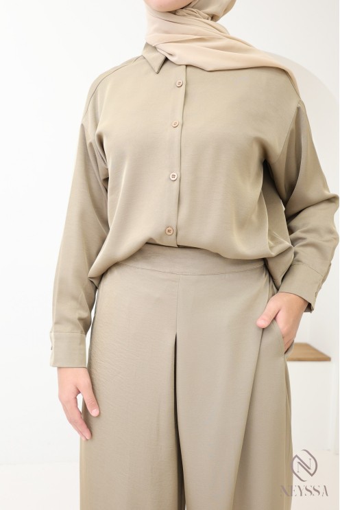 Chemise fluide mi longue à boutons pour femme hijabi tendance