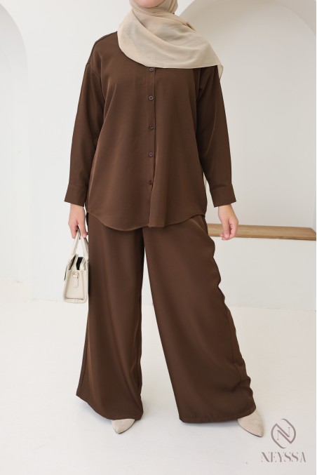 Weite Hose im fließenden Culotte-Stil für trendbewusste Hijabi-Frauen