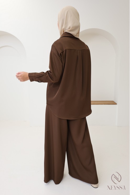 Loose-fitting, flowing culottes for trendy hijabi women