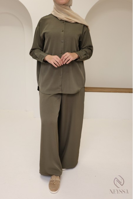 Weite Hose im fließenden Culotte-Stil für trendbewusste Hijabi-Frauen