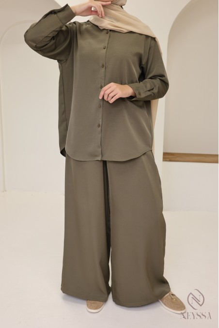 Weite Hose im fließenden Culotte-Stil für trendbewusste Hijabi-Frauen