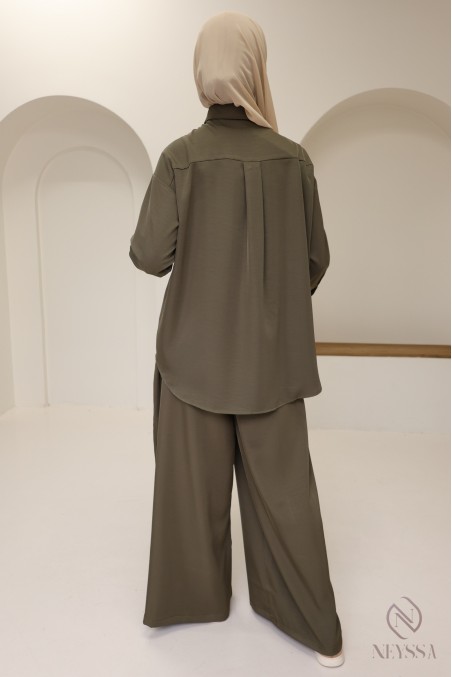 Weite Hose im fließenden Culotte-Stil für trendbewusste Hijabi-Frauen