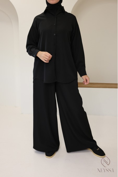 Loose-fitting, flowing culottes for trendy hijabi women