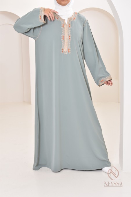 Moroccan djellaba with embroidery details, refined oriental style