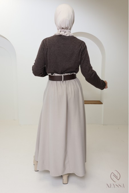 2-in-1 long dress: skirt and integrated top, elegant for autumn