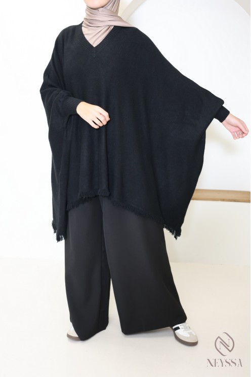 Strickpullover mit Fransen und V-Ausschnitt, Schmetterlingsschnitt