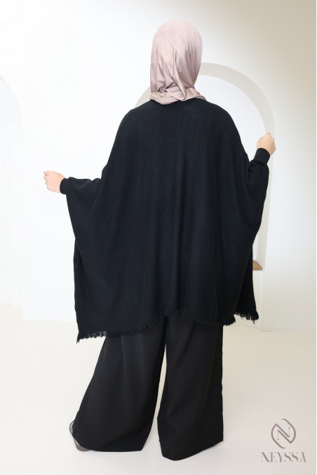 Pull maille à franges col V, coupe papillon extra ample