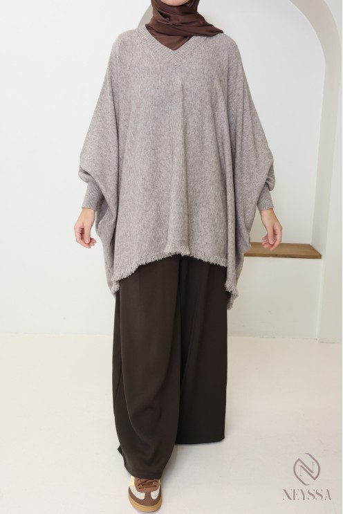 Pull maille à franges col V, coupe papillon extra ample