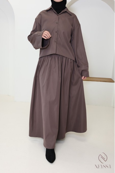 Chemise fluide courte tendance pour jupe, must have femme